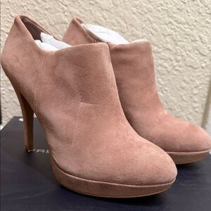 Vince Camuto Pink Suede Heels size 6